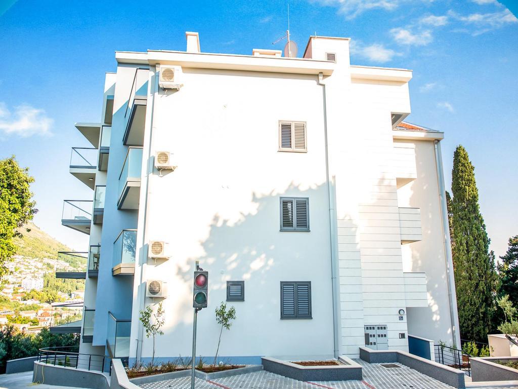 Apartment Svea - Free Parking Дубровник Екстер'єр фото